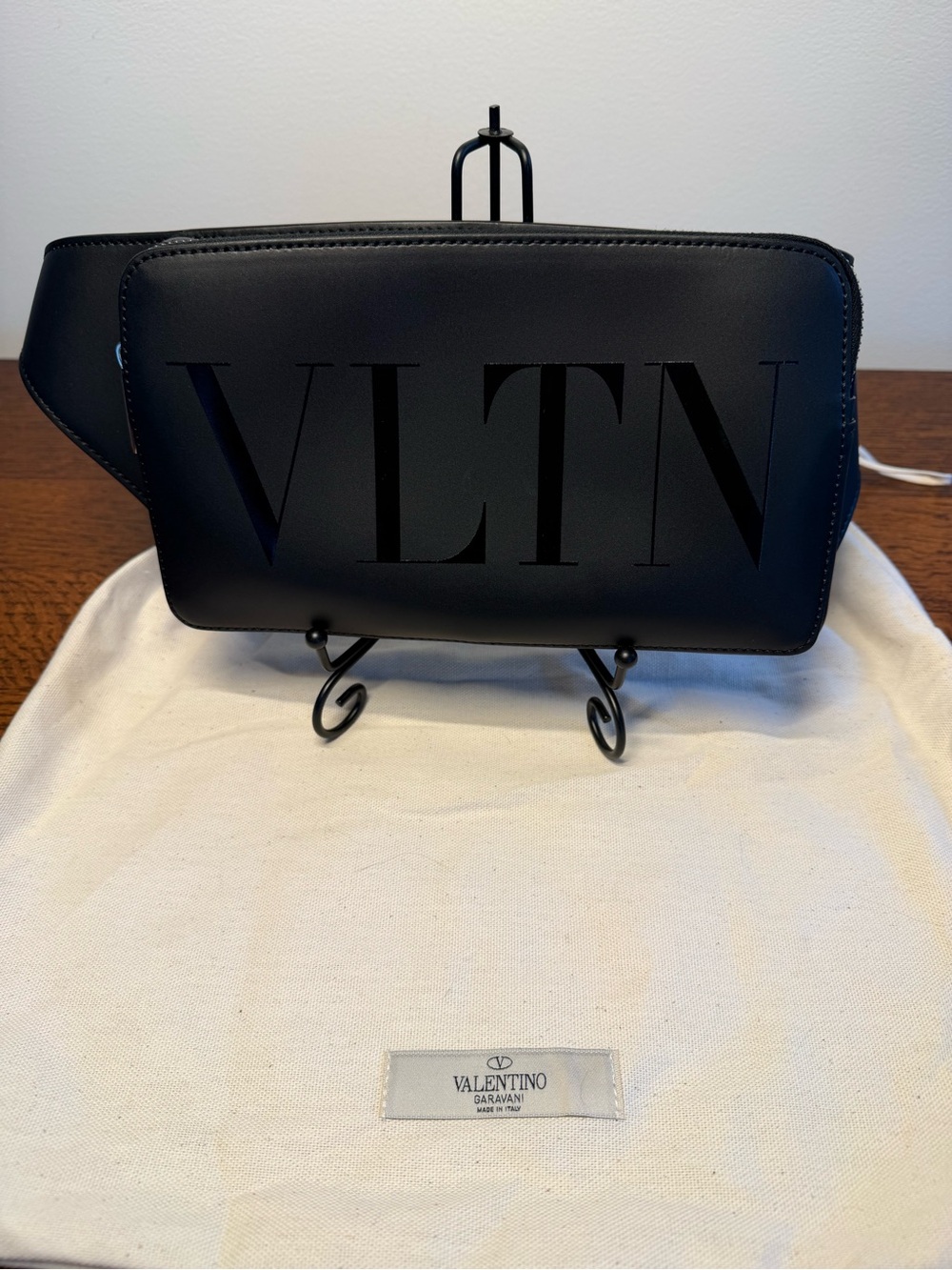 NWOT Valentino Garavani VLTN Leather Belt Bag/Crossbody w/COA & Dust Bag Unisex